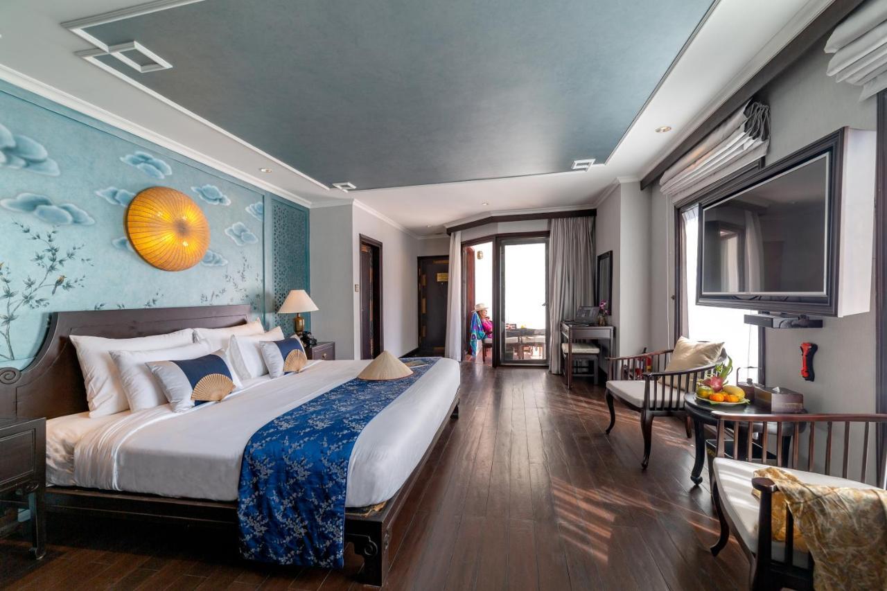 Heritage Line Violet Cruise - Halong Bay & Lan Ha Bay Ha Long Bagian luar foto